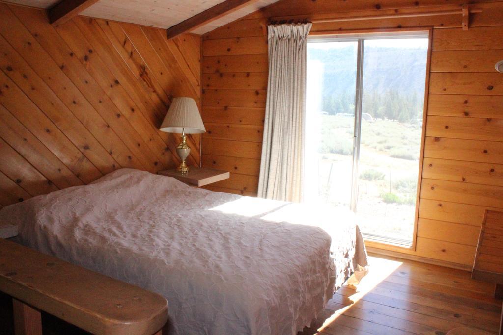 Twin Lakes Resort Bridgeport Quarto foto