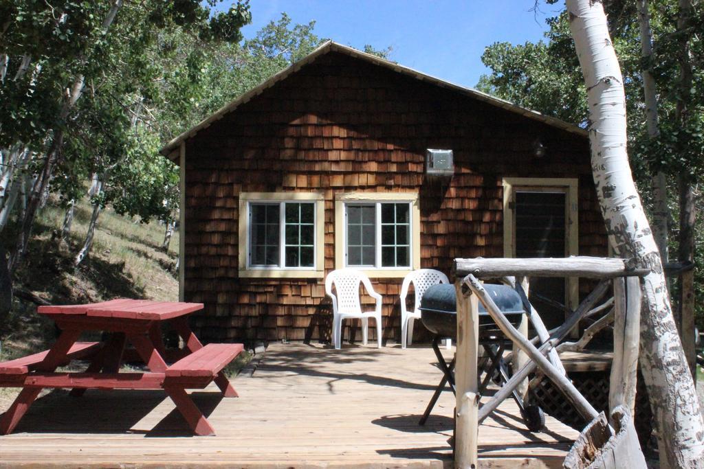 Twin Lakes Resort Bridgeport Quarto foto