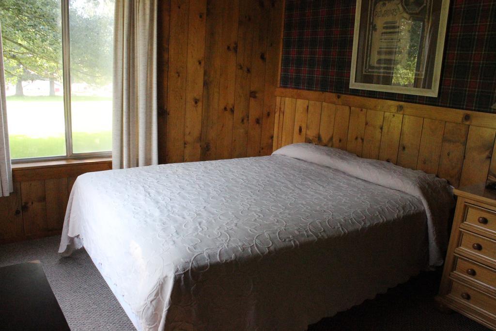 Twin Lakes Resort Bridgeport Quarto foto