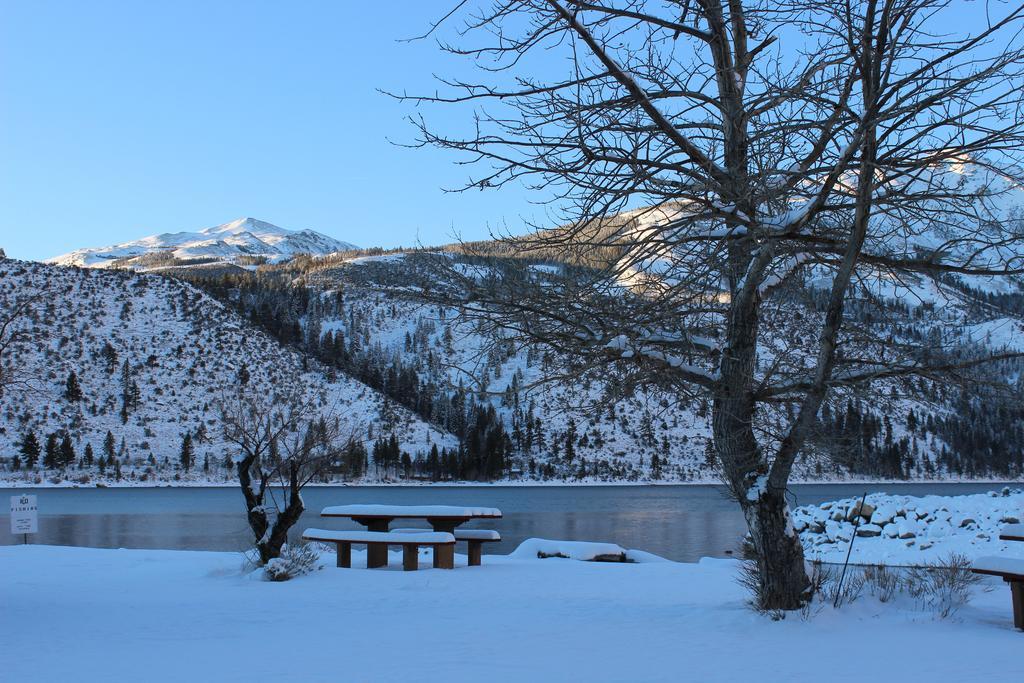 Twin Lakes Resort Bridgeport Exterior foto