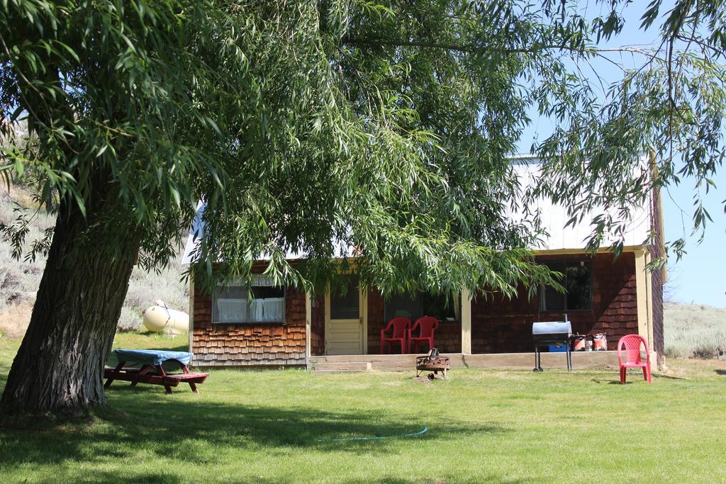Twin Lakes Resort Bridgeport Quarto foto