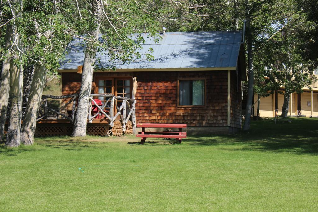 Twin Lakes Resort Bridgeport Quarto foto