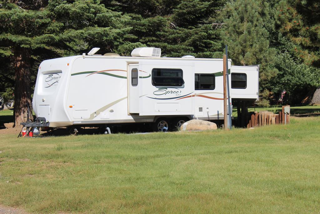 Twin Lakes Resort Bridgeport Quarto foto