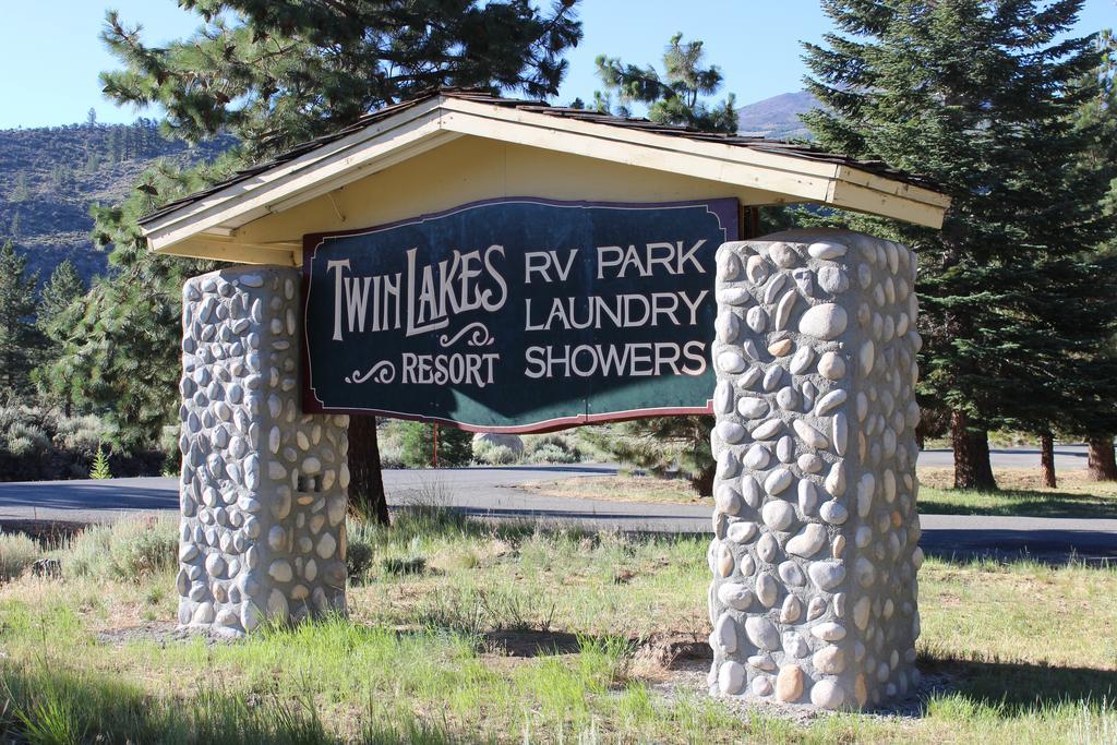 Twin Lakes Resort Bridgeport Quarto foto