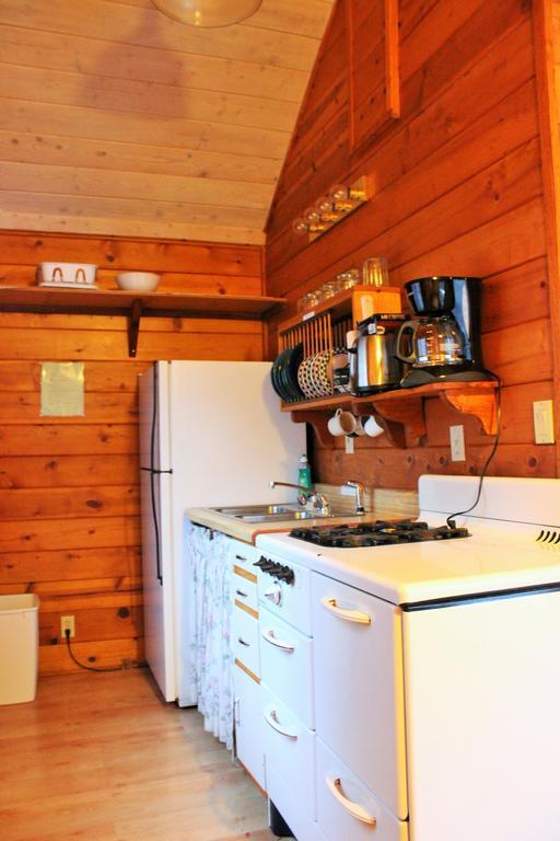 Twin Lakes Resort Bridgeport Quarto foto